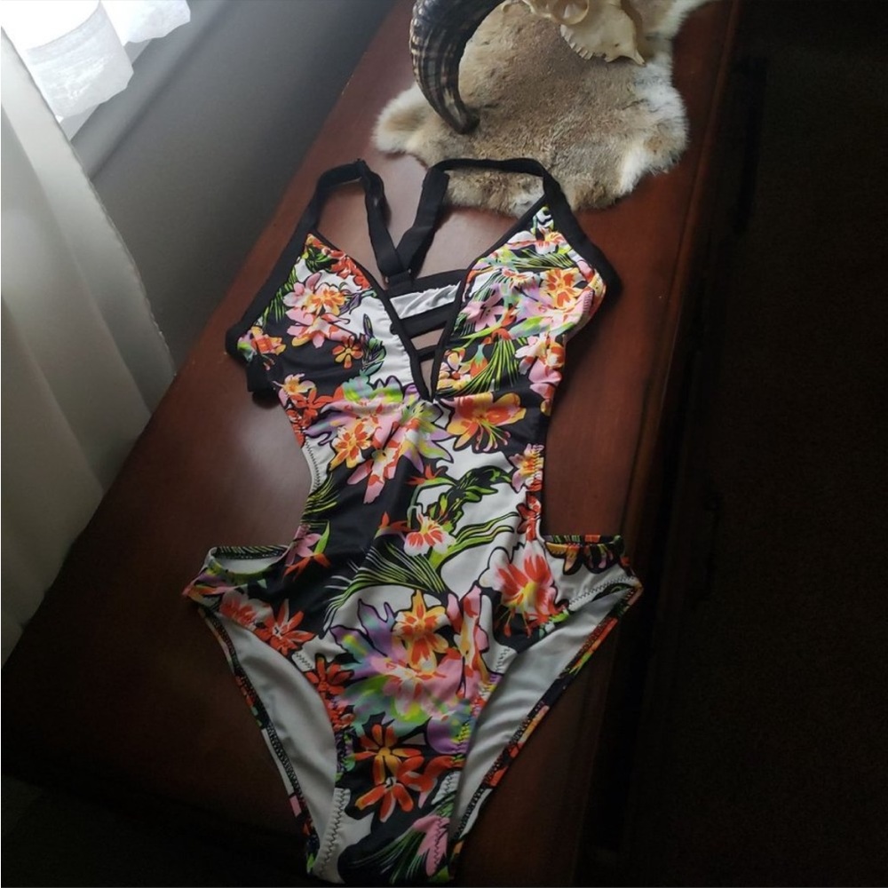 swimsuit Size S